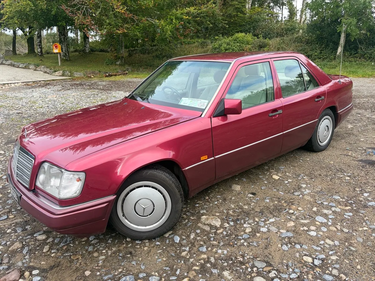 Mercedes E300D W124 - Image 3