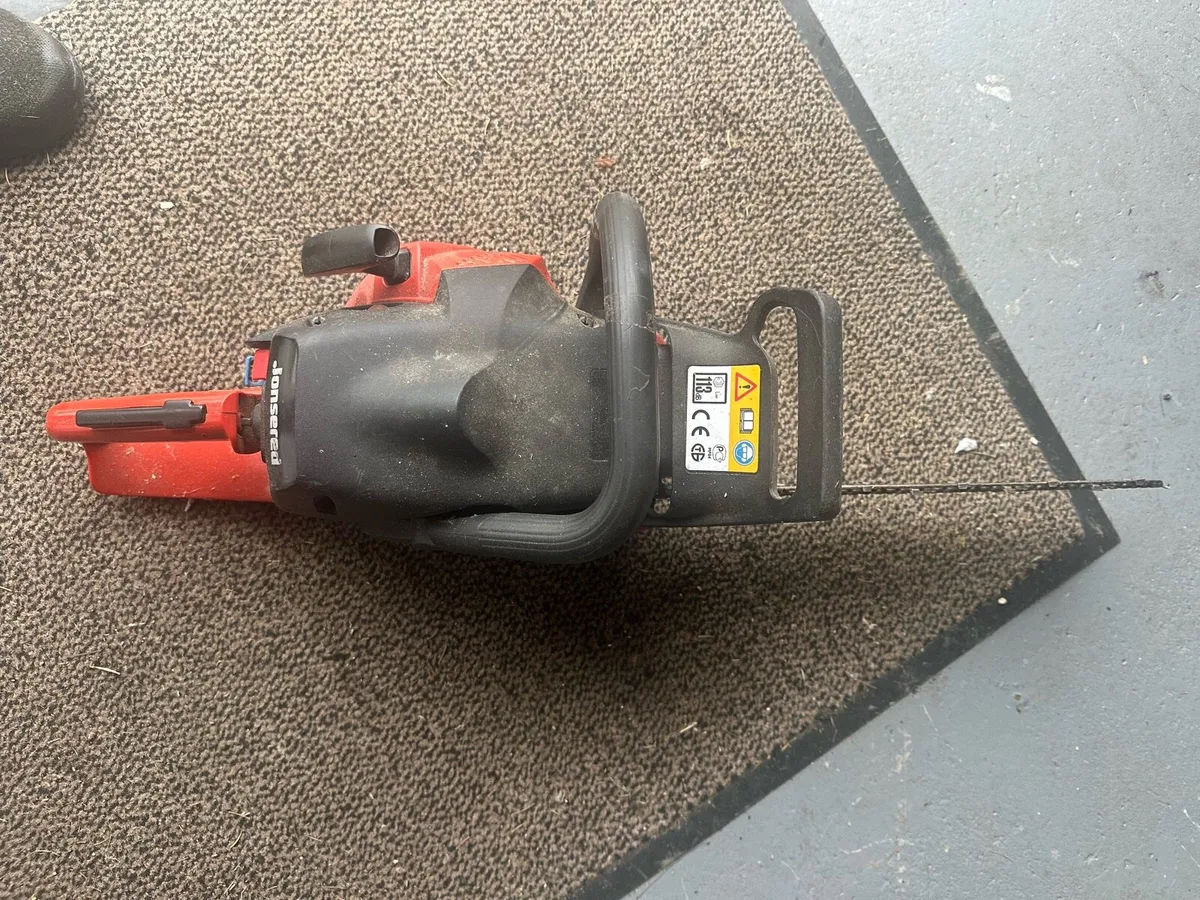 Chain saw. Jonsered CS2141 S - Image 4