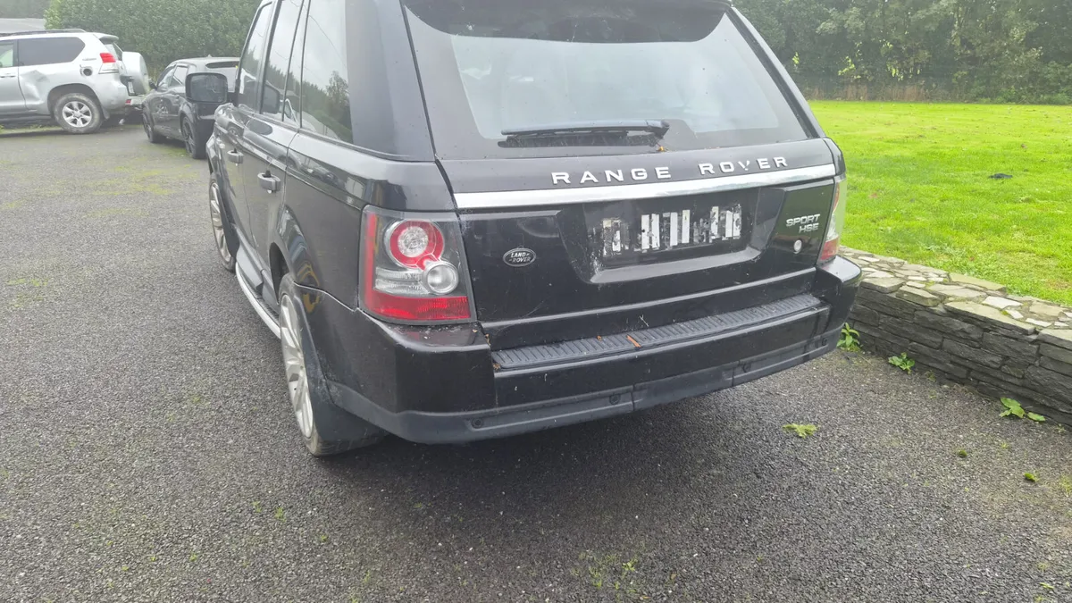 JEEP JUST IN FOR BREAKING - Image 2