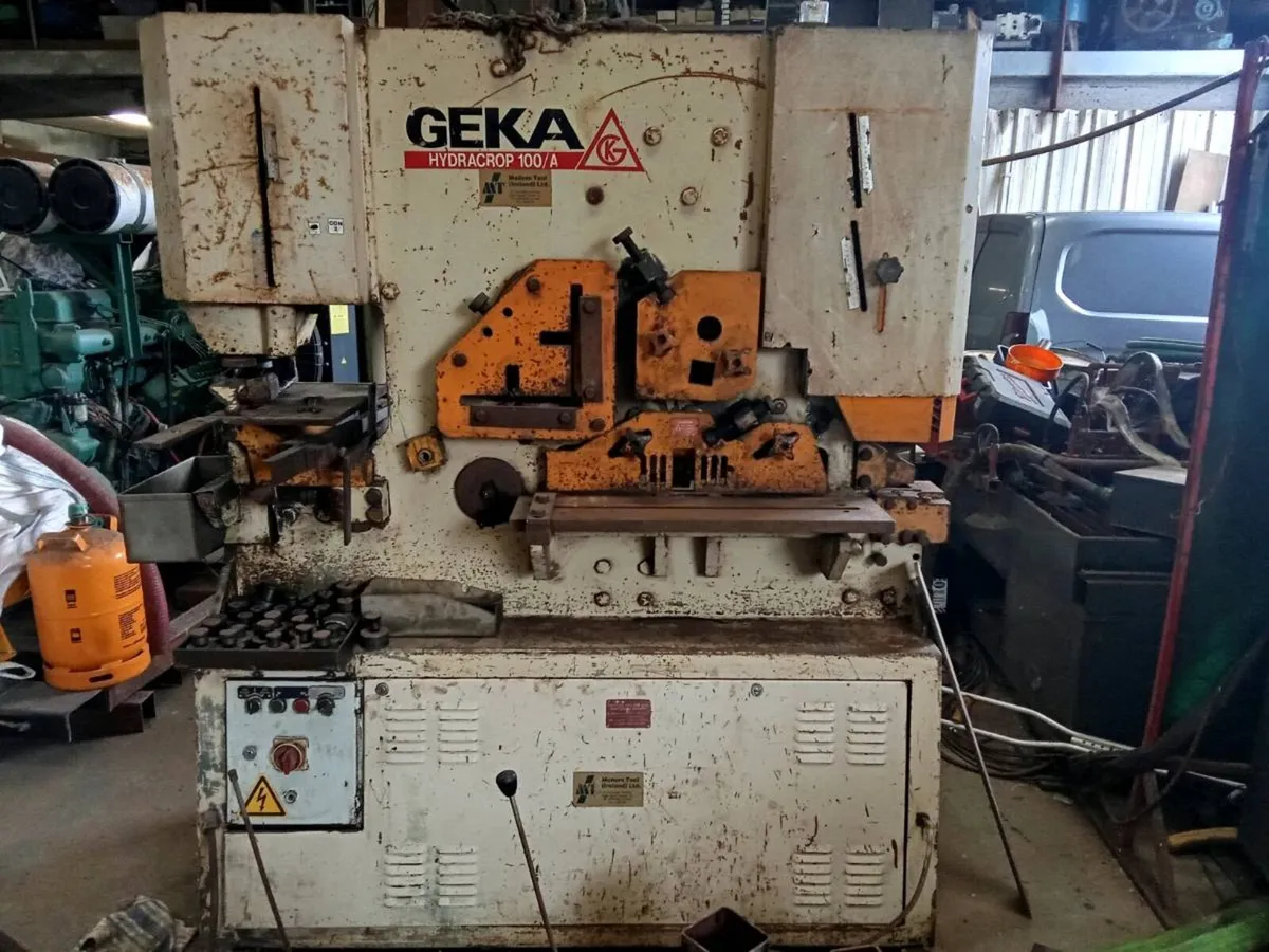 Engineering equipment Geka 100 ton iron worker - Image 1