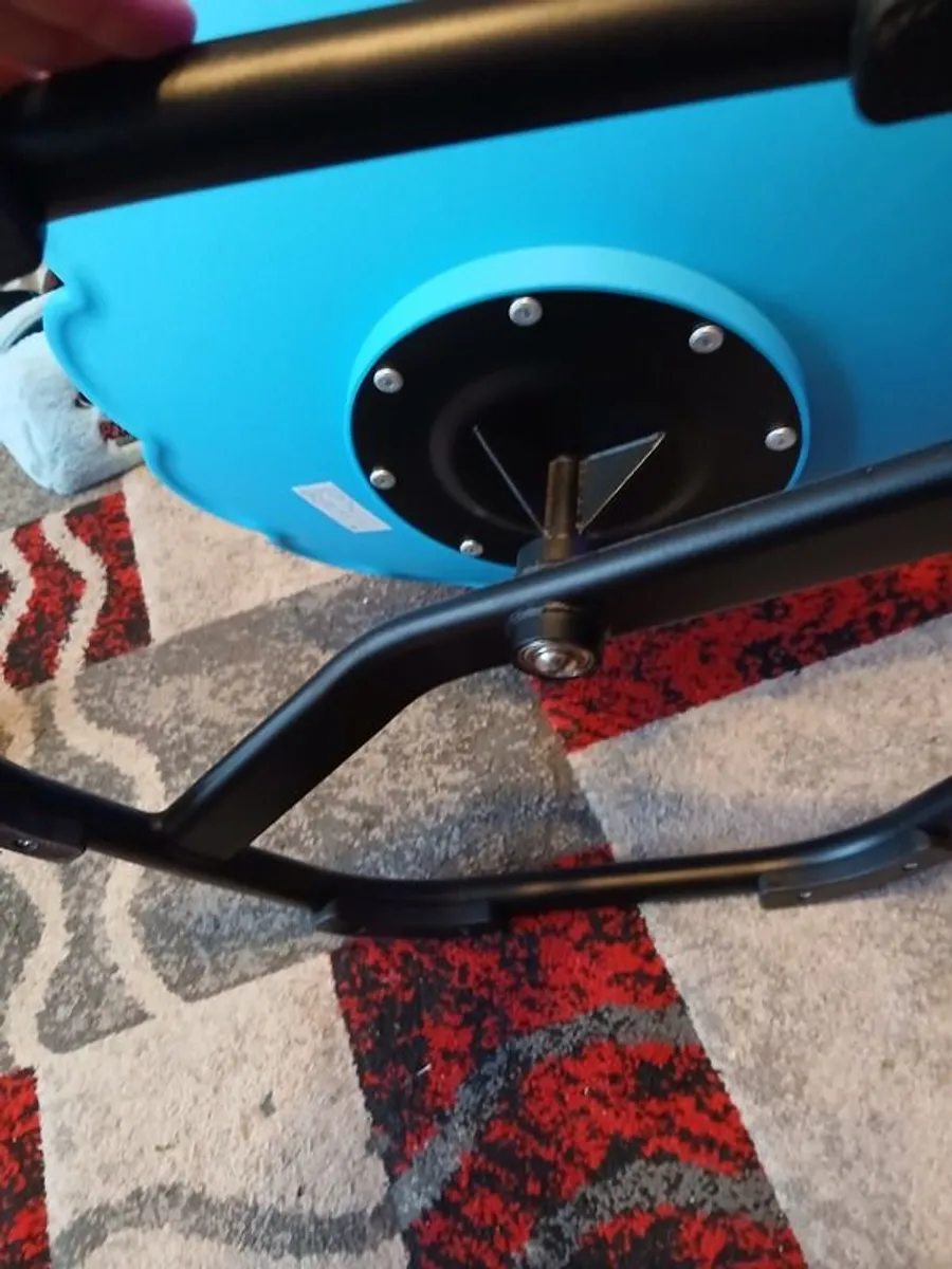 Sensory swivel Chair (Blue flower) - Image 2