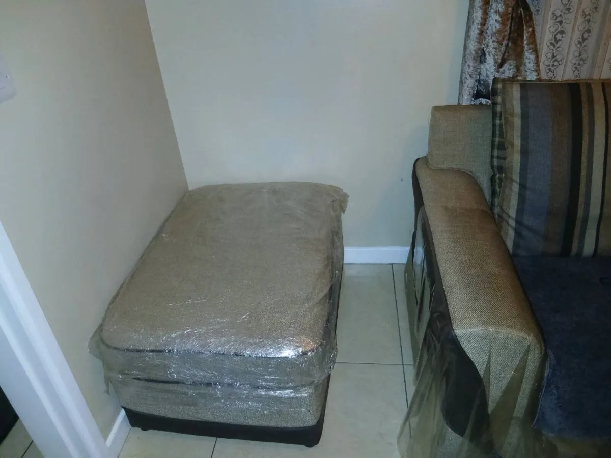 Corner settee - Image 4