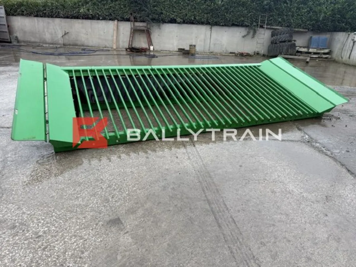 McCloskey Hydraulic Tipping Grid - Image 1