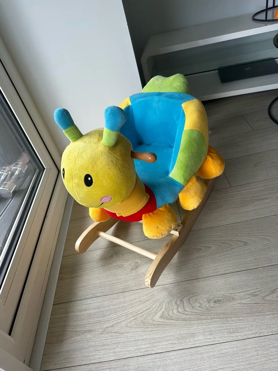 Kids rocking chair - Image 4
