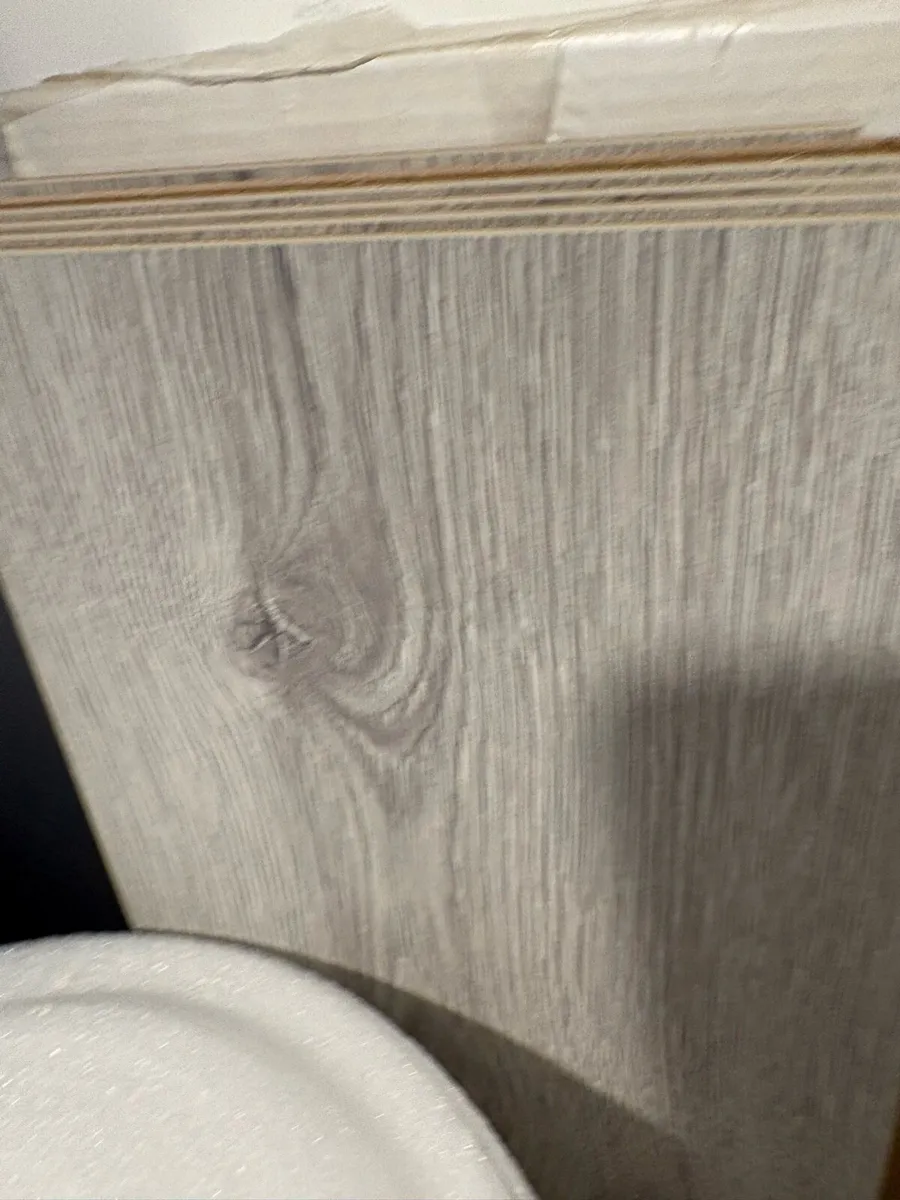 2 boxes 8mm grey laminate - Image 2