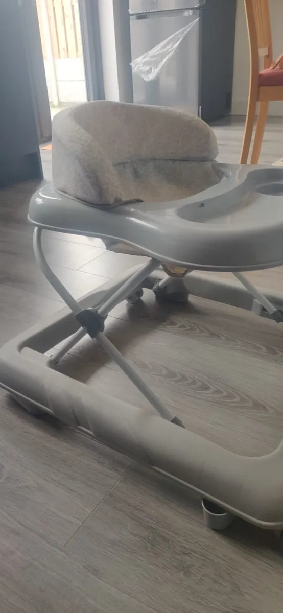 Baby walker - Image 3