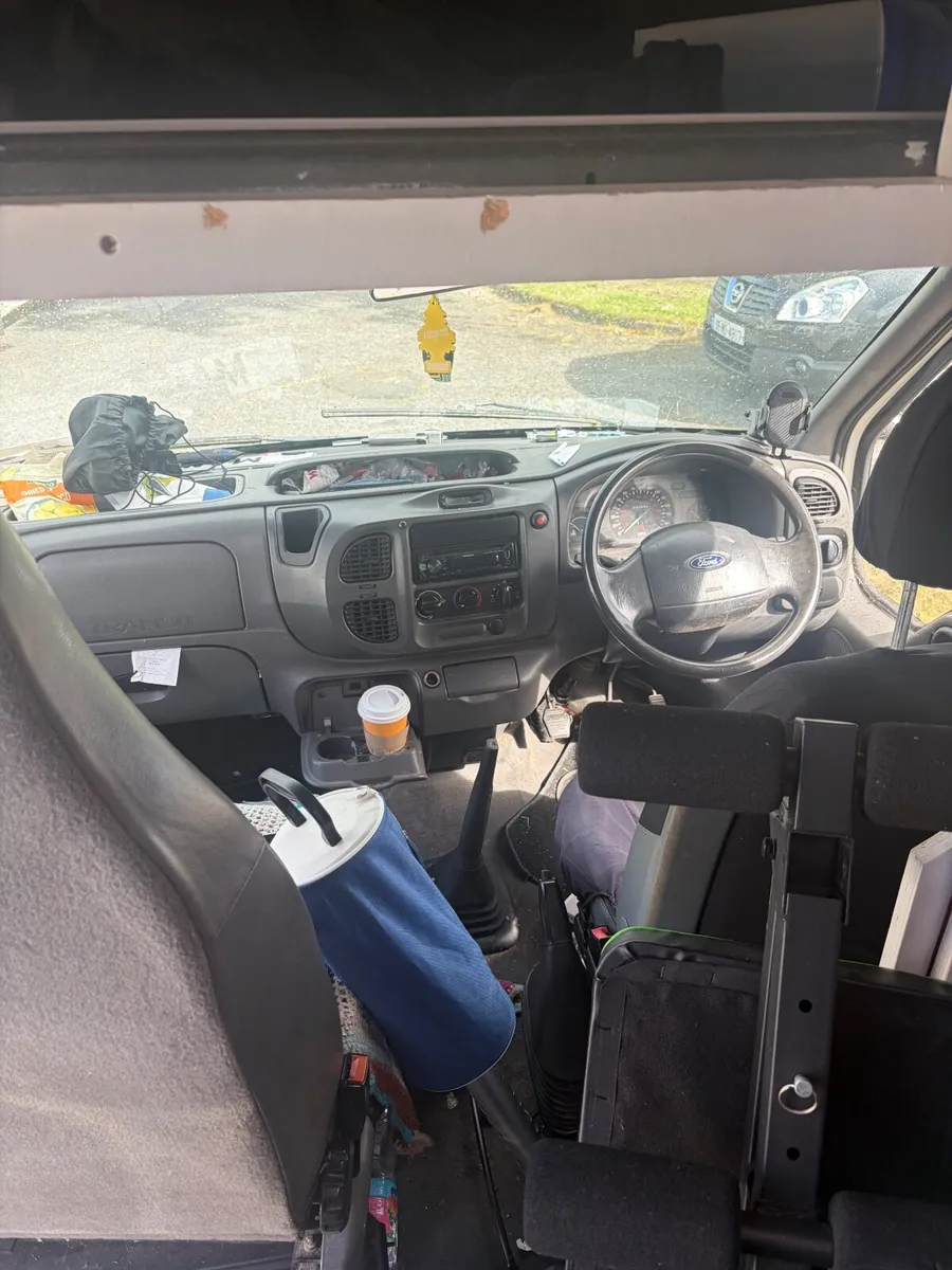 Ford Transit 2001 - Image 3