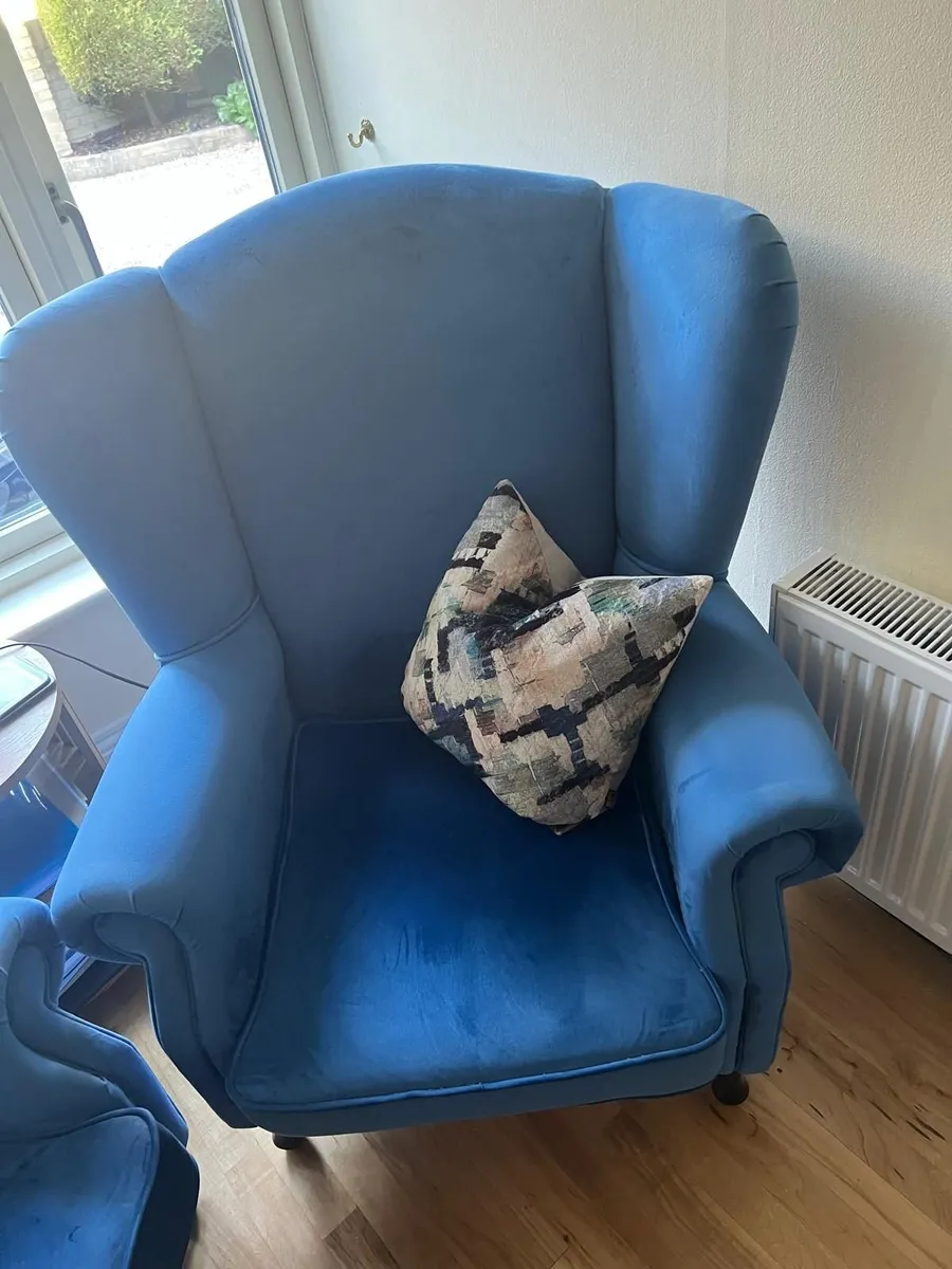 Sitting Room Chairs x 2 - Image 1