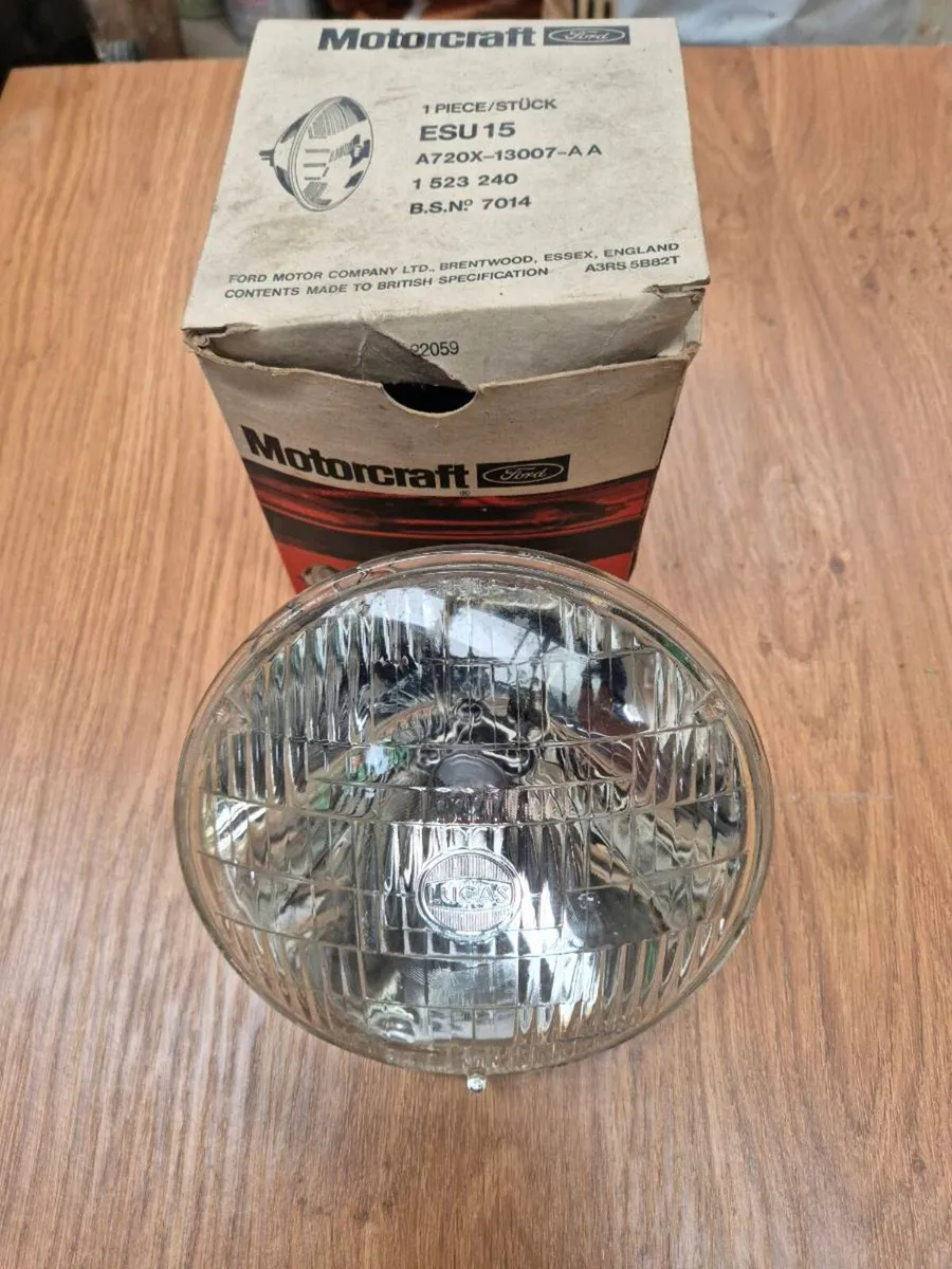 Motorcraft sealed beam - Image 1