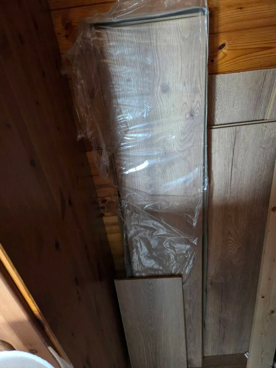 Floorboards and underlay - Image 1