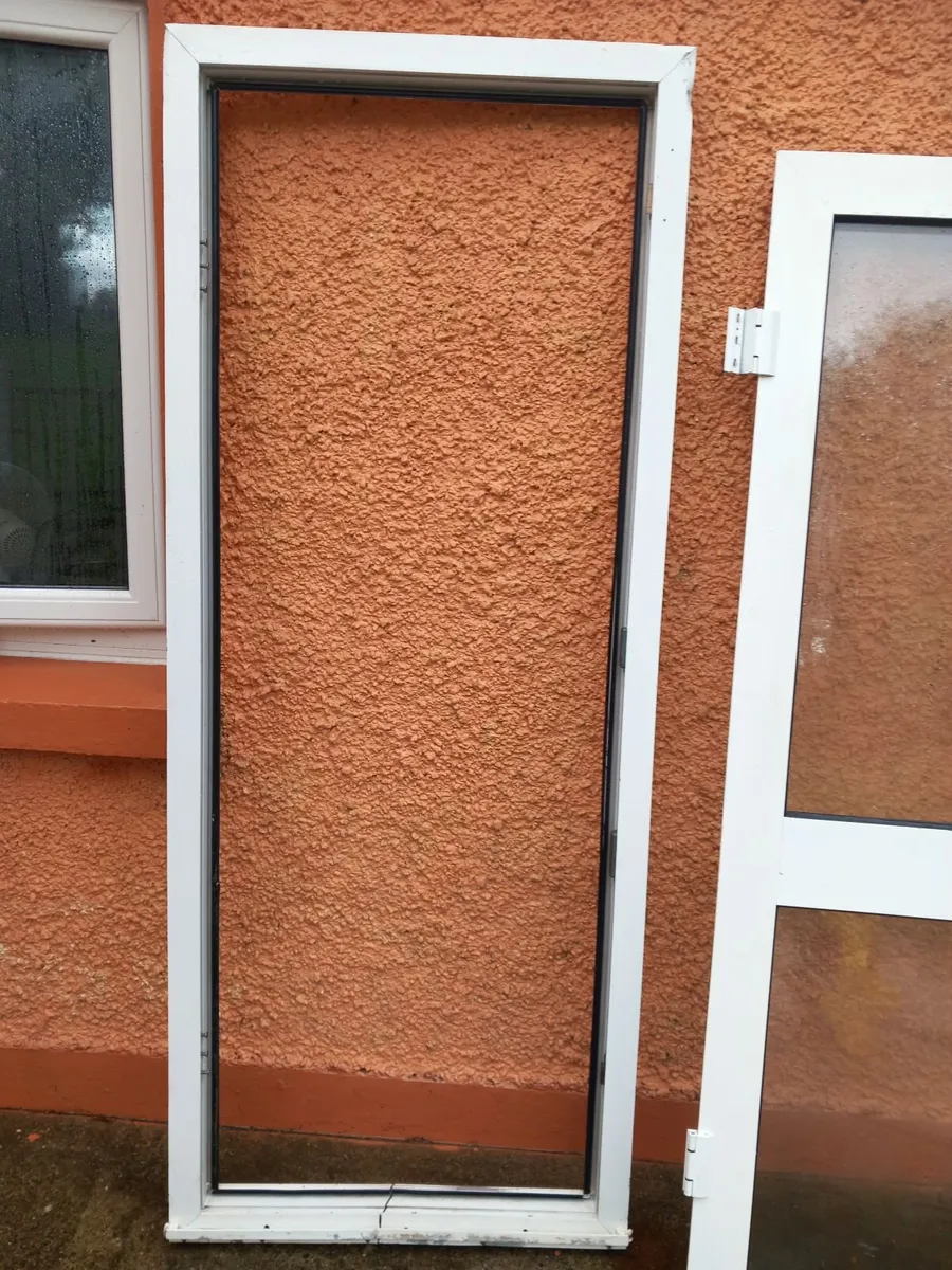 Alluminium door and frame - Image 4
