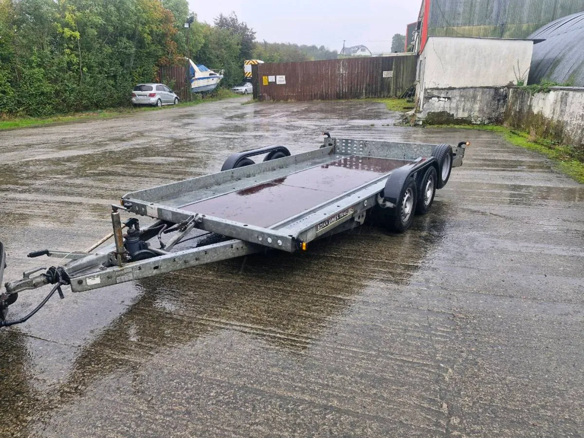Brian James Clubman Transporter - Image 3