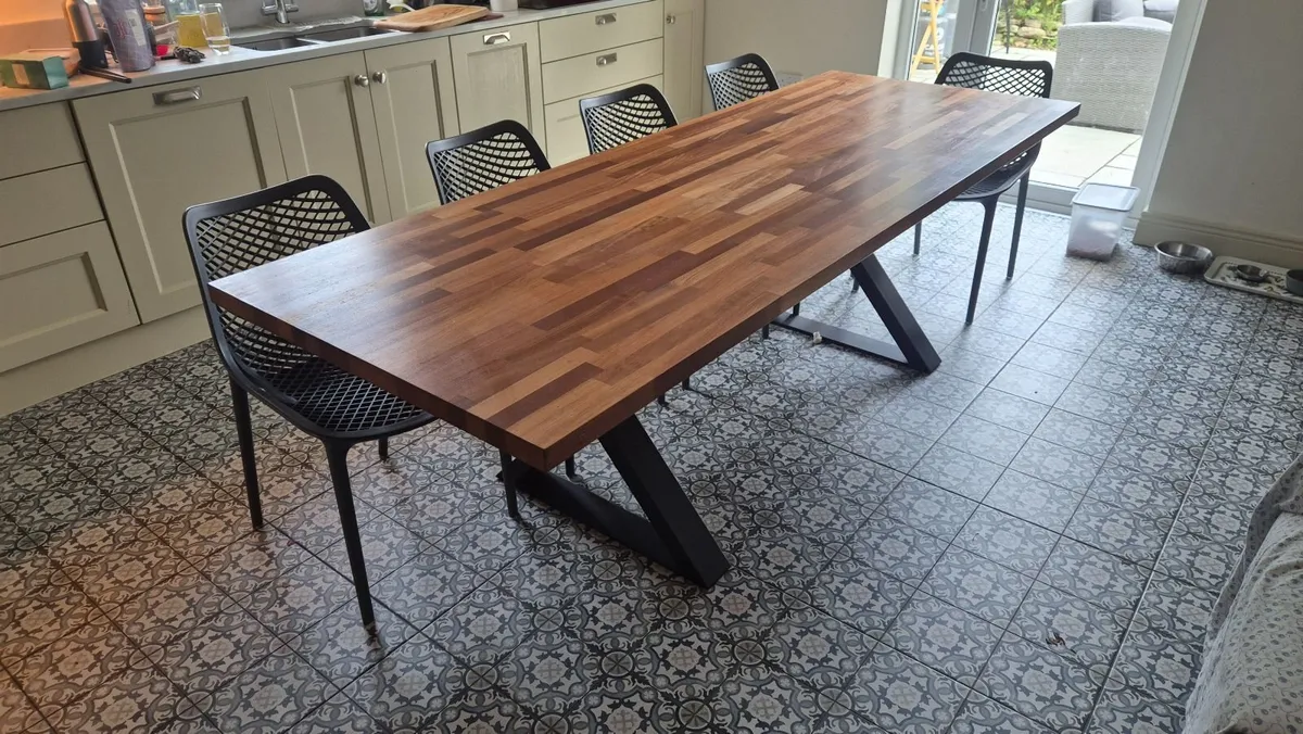 Solid wood dining table - 250cm x 90cm - Image 4