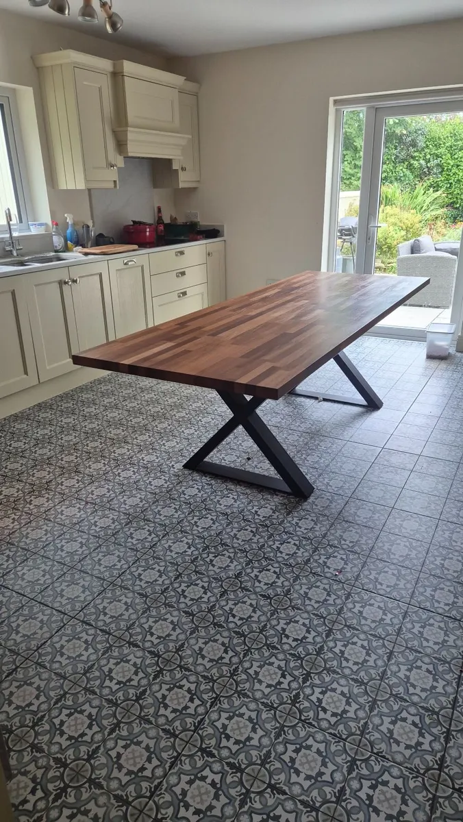 Solid wood dining table - 250cm x 90cm - Image 1