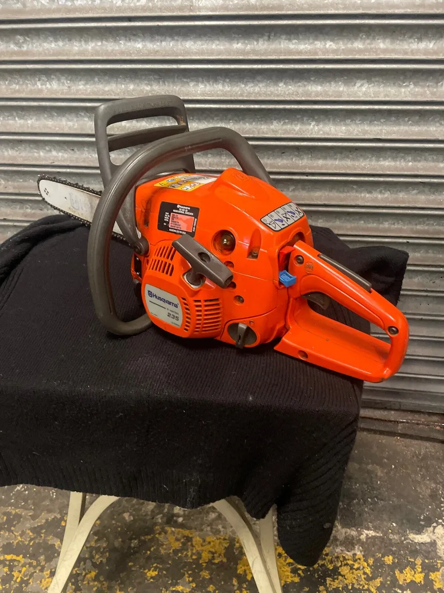 Chainsaw husqvarna - Image 1