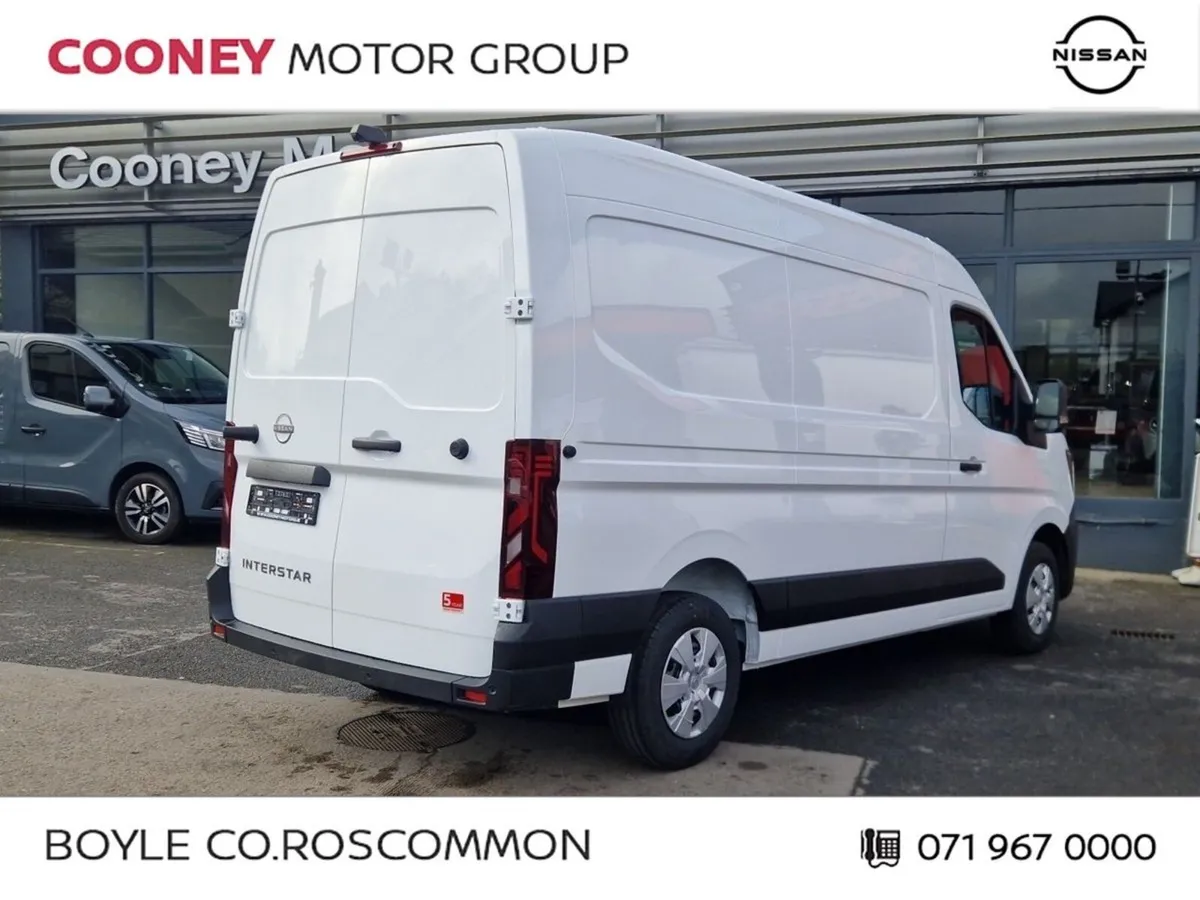 Nissan Interstar L2 H2 FWD 130 SV PREMIUM.  IN STO - Image 4
