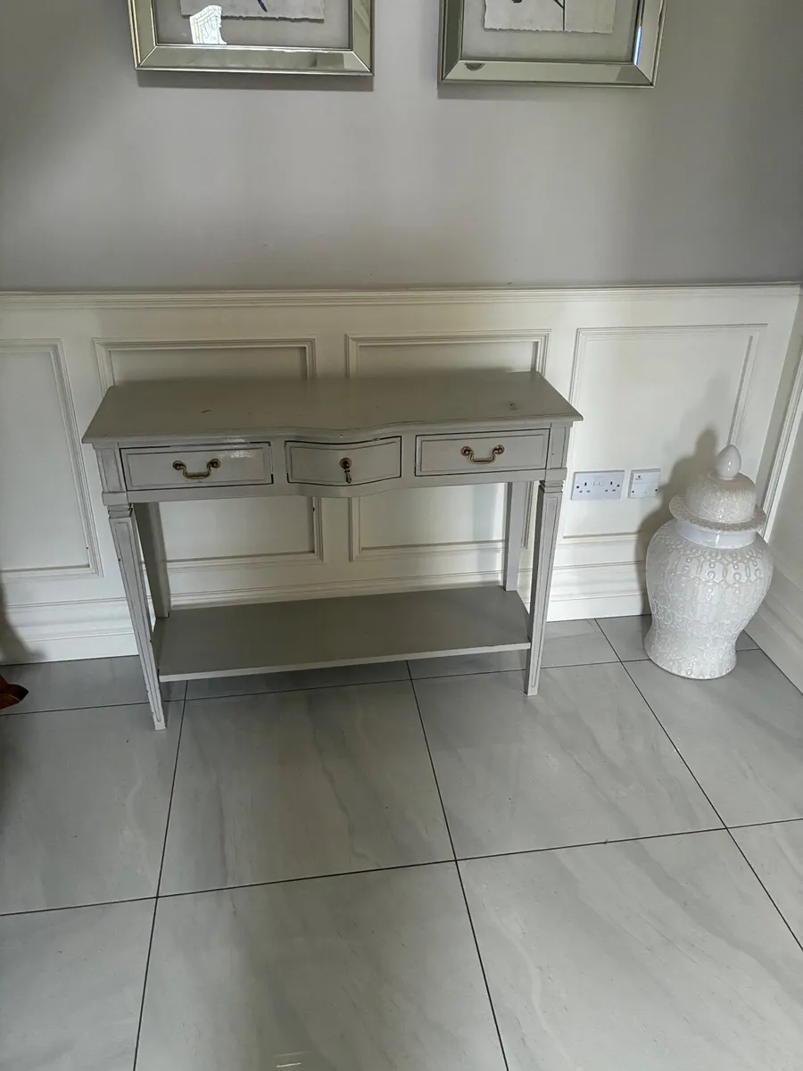 Sofia Console table - Image 1