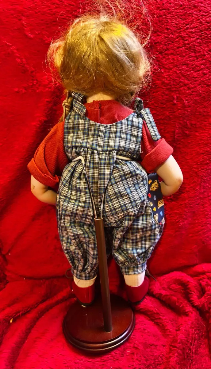Collectable Porcelain Doll - Image 2