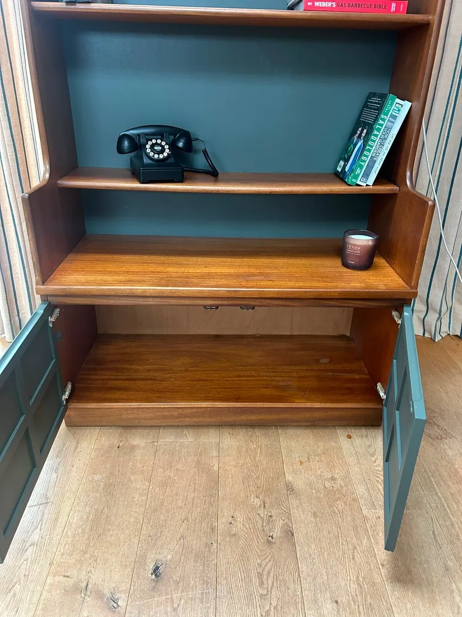 Mid century Nathan waterfall bookcase - Image 3