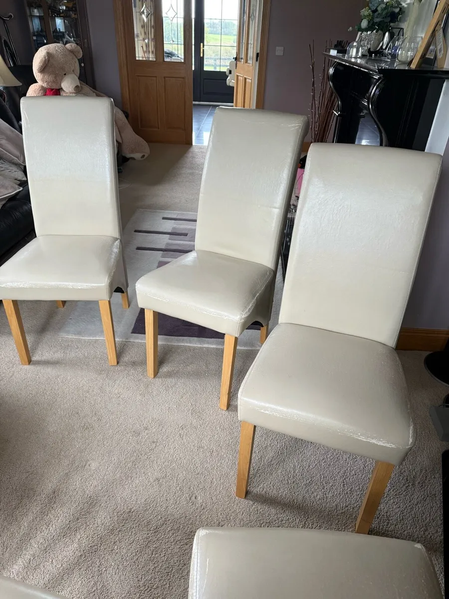 Dining room chairs - Image 3