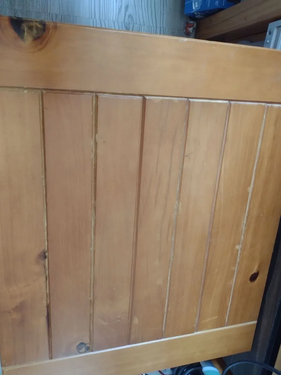 Solid wood coffee table - Image 3