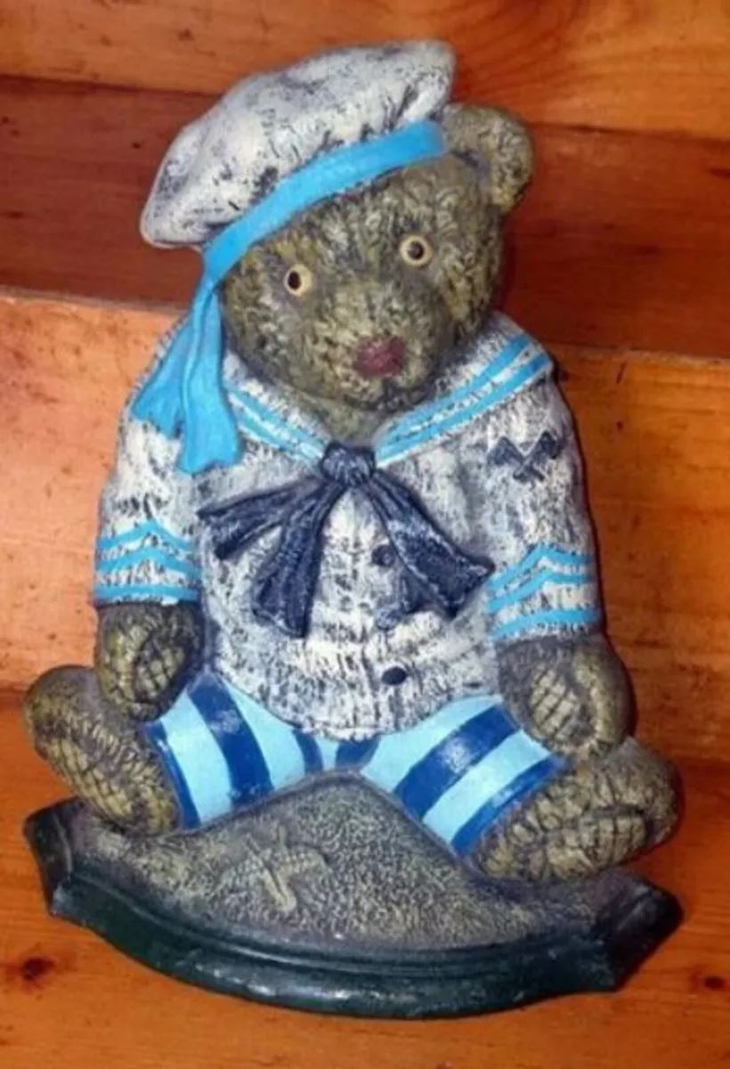 Vintage 12" Cast Iron Sailor Bear Doorstop - Image 3