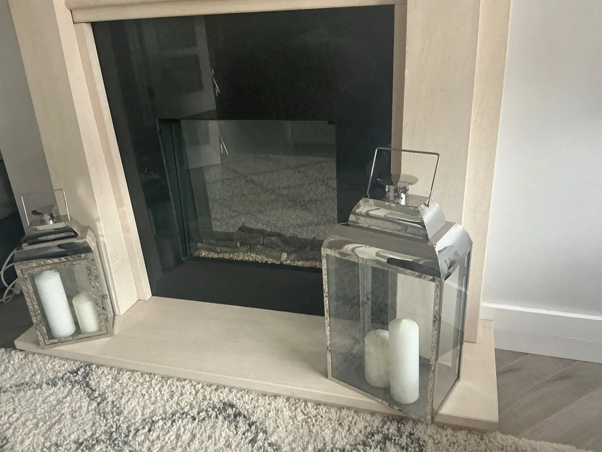 Glass & Stainless steel candle display - Image 2