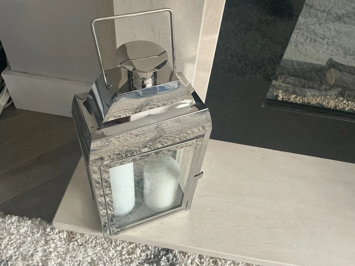 Glass & Stainless steel candle display - Image 4