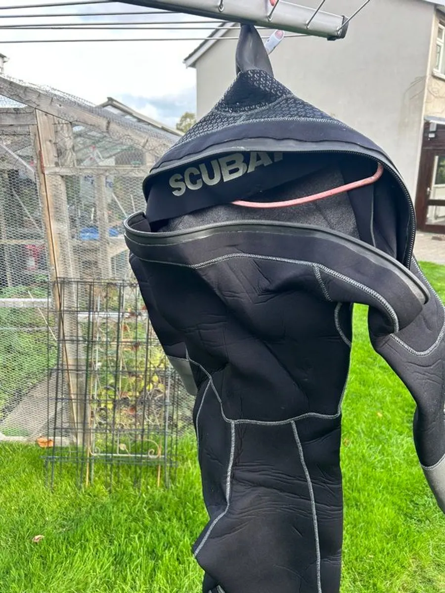 Scuba pro semi dry wetsuit - Image 3