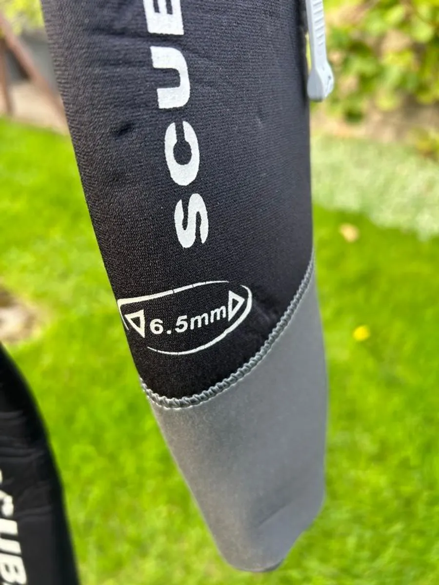 Scuba pro semi dry wetsuit - Image 2