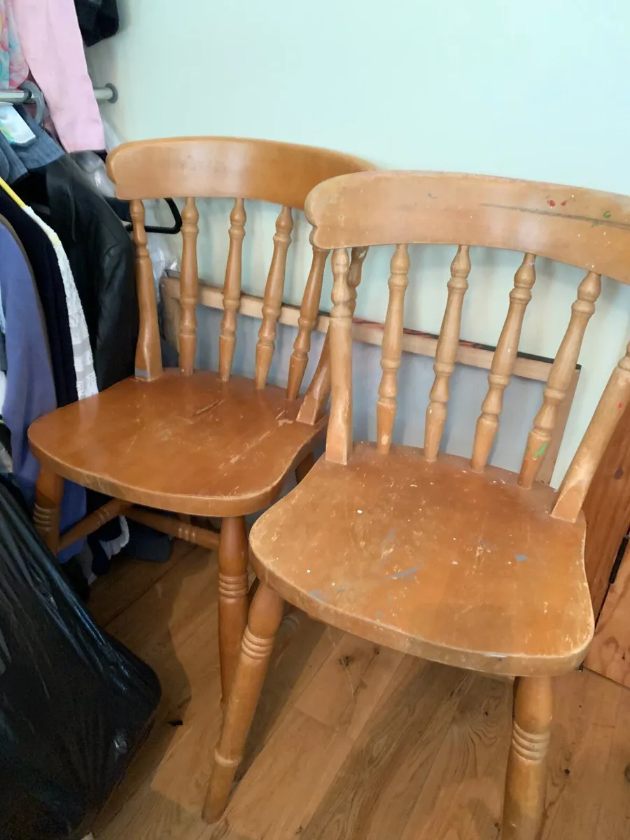 Kitchen chairs - Image 2