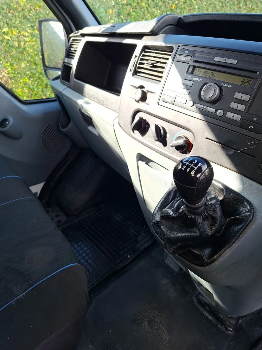Ford Transit 2013 - Image 2