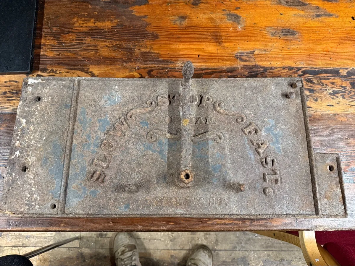Steam Train throttle cast iron plate. - Image 1