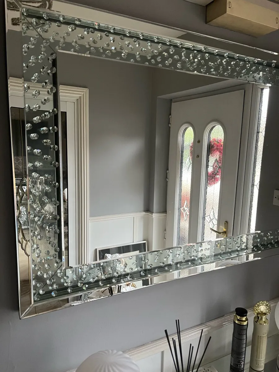 Large mirror with diamonds - Image 1
