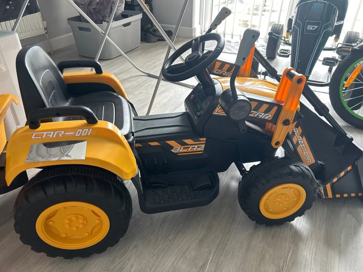 Electric Toy Tractor - Image 2