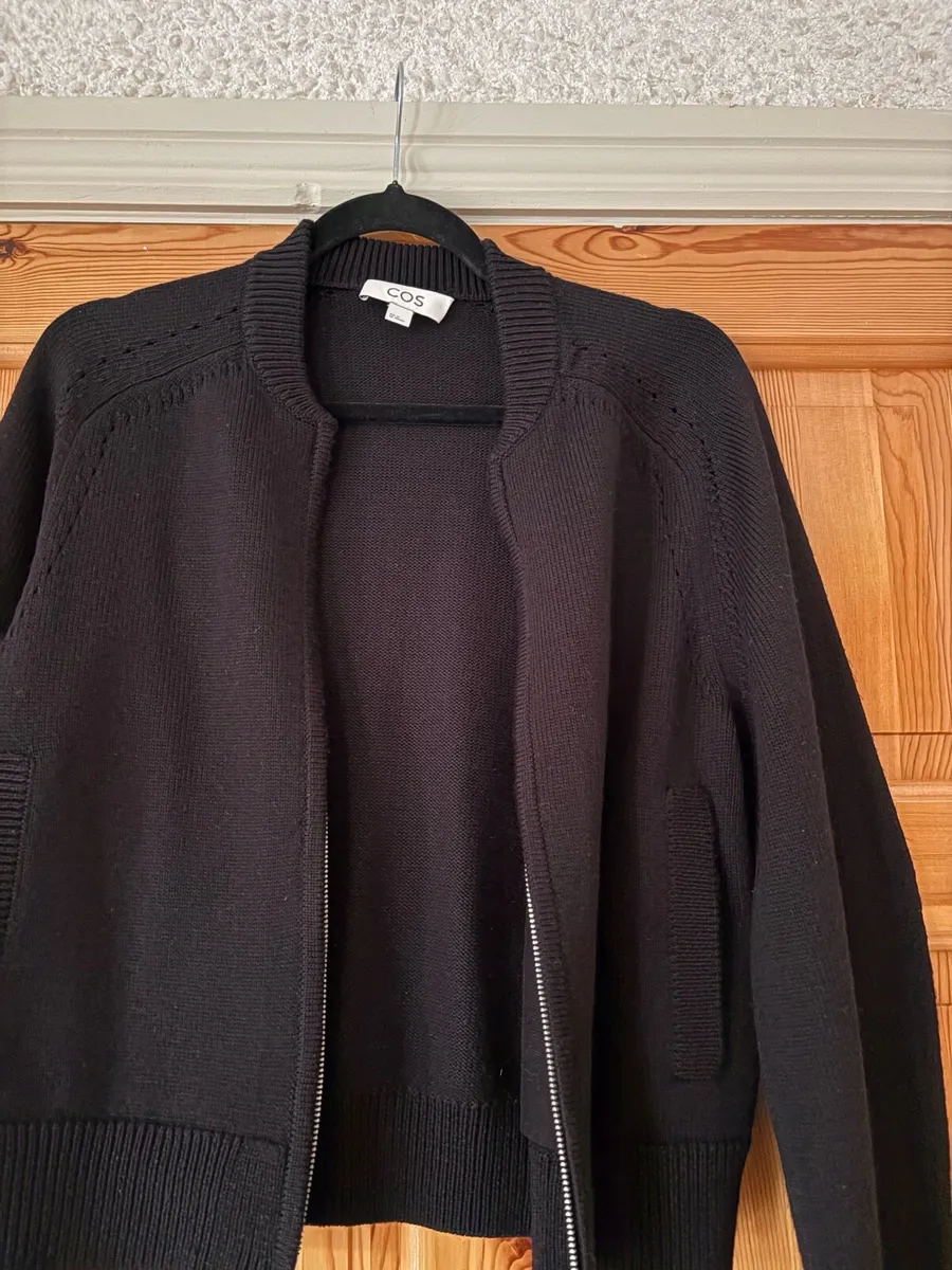Cos jumpers - Image 2