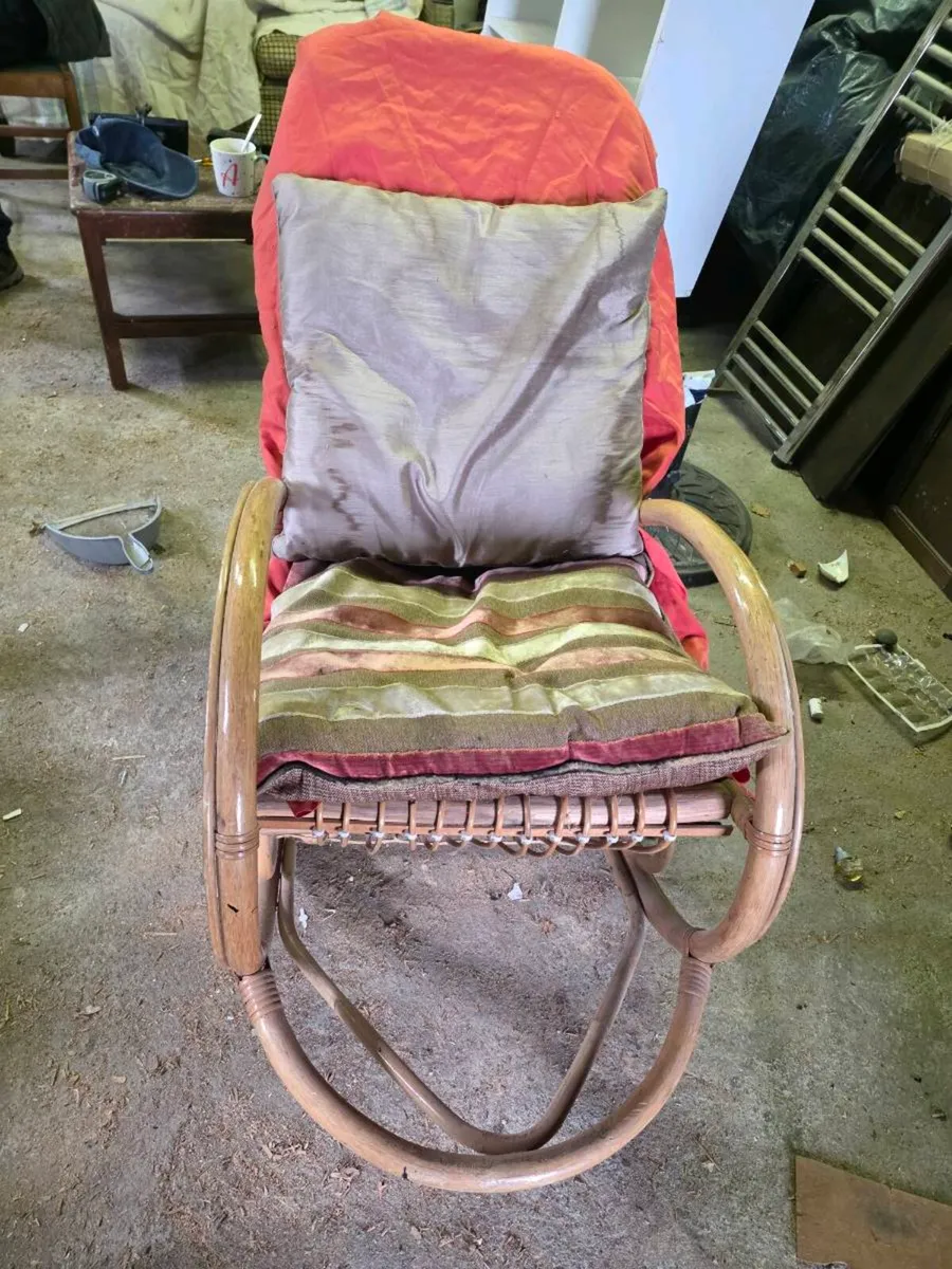 Cane rocking chair - Image 2
