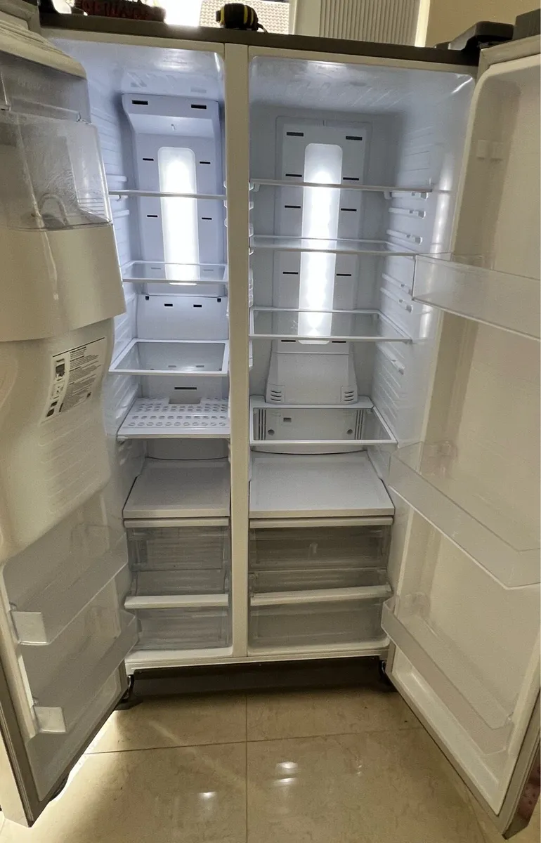 American fridge - Image 4