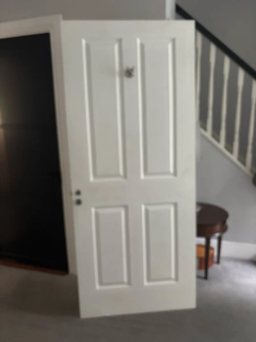 Interior doors - Image 1