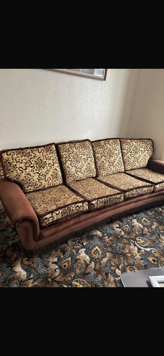 Couch and chair - Image 2