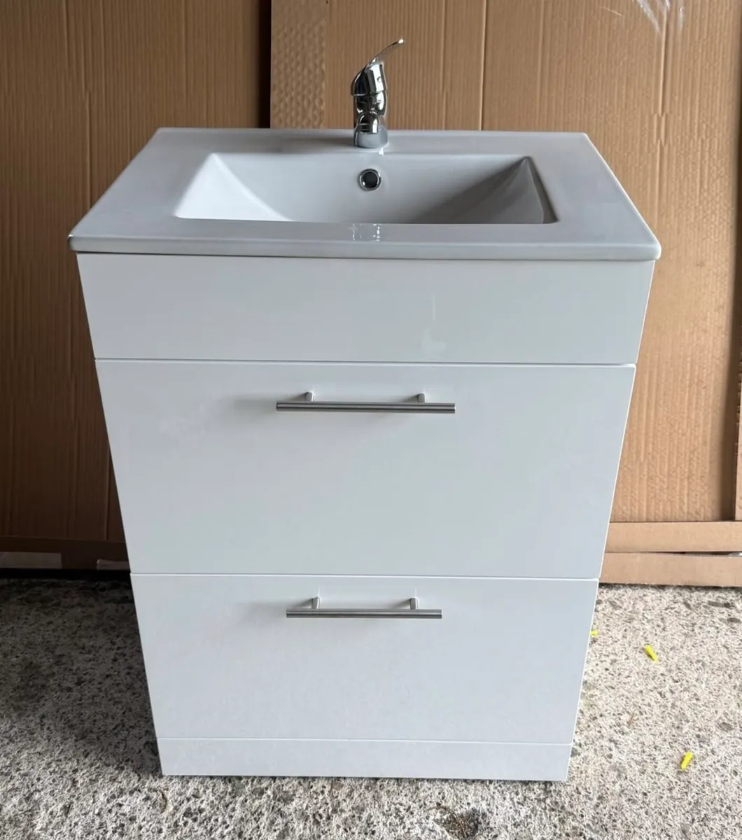 Bathroom Vanity - Image 1