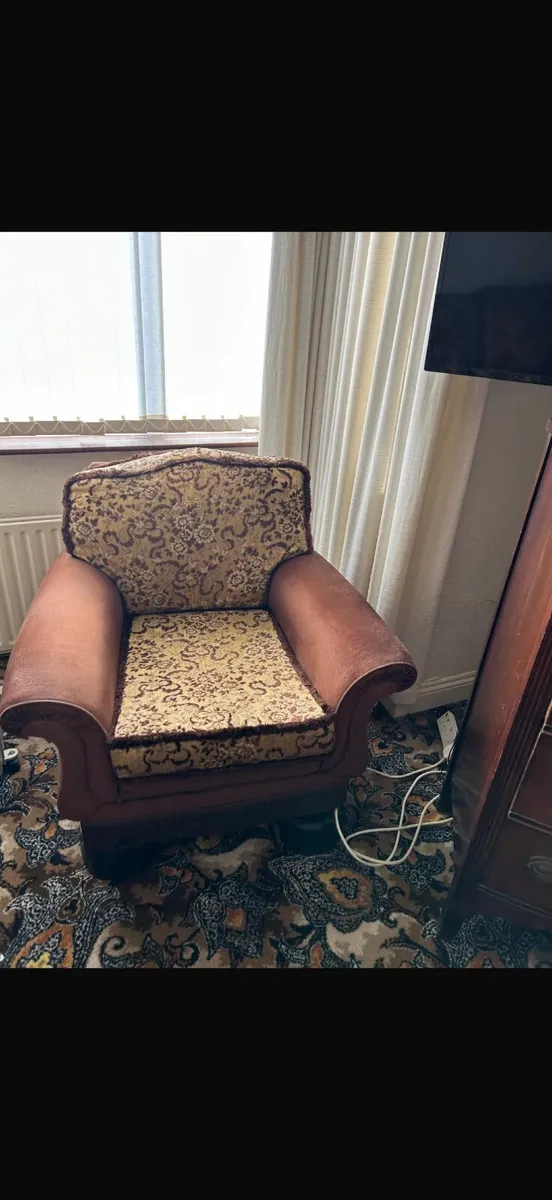 Couch and chair - Image 1