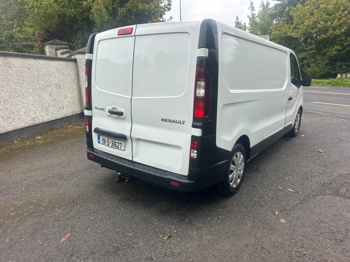Renault Trafic 2019 - Image 4