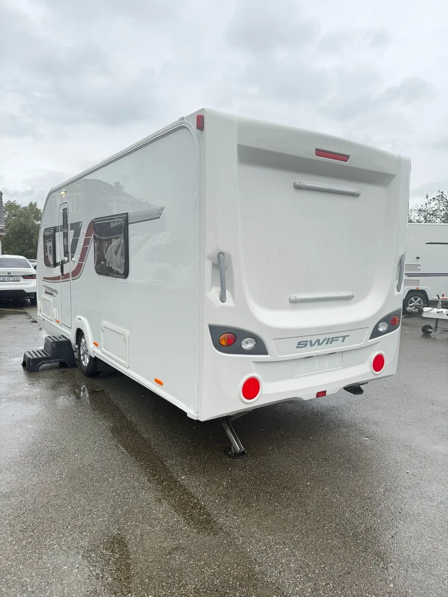 🤩Swift ace statesman 2016 🏕️ - Image 4