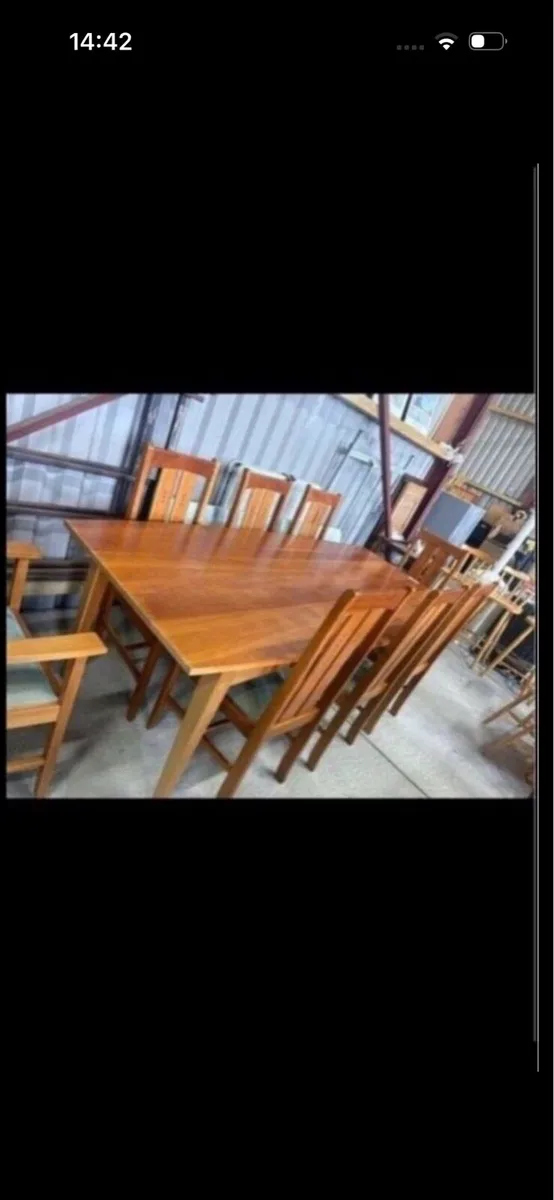 Gilbert & Logan Table & 8 chairs - Image 2