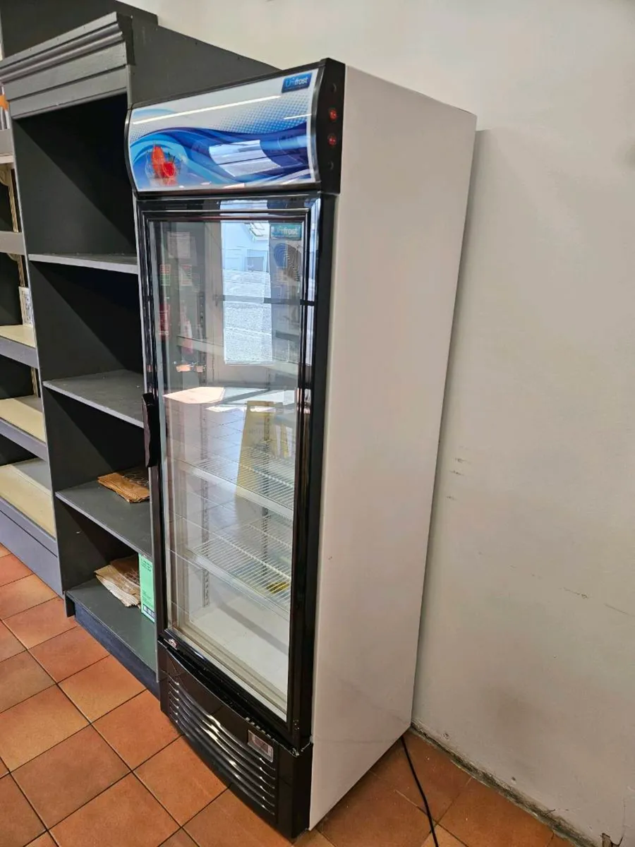 Eco display fridge - Image 2