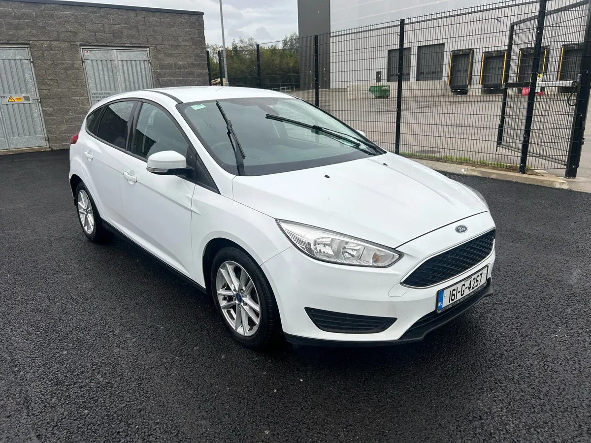 2016 ford focus van - Image 1