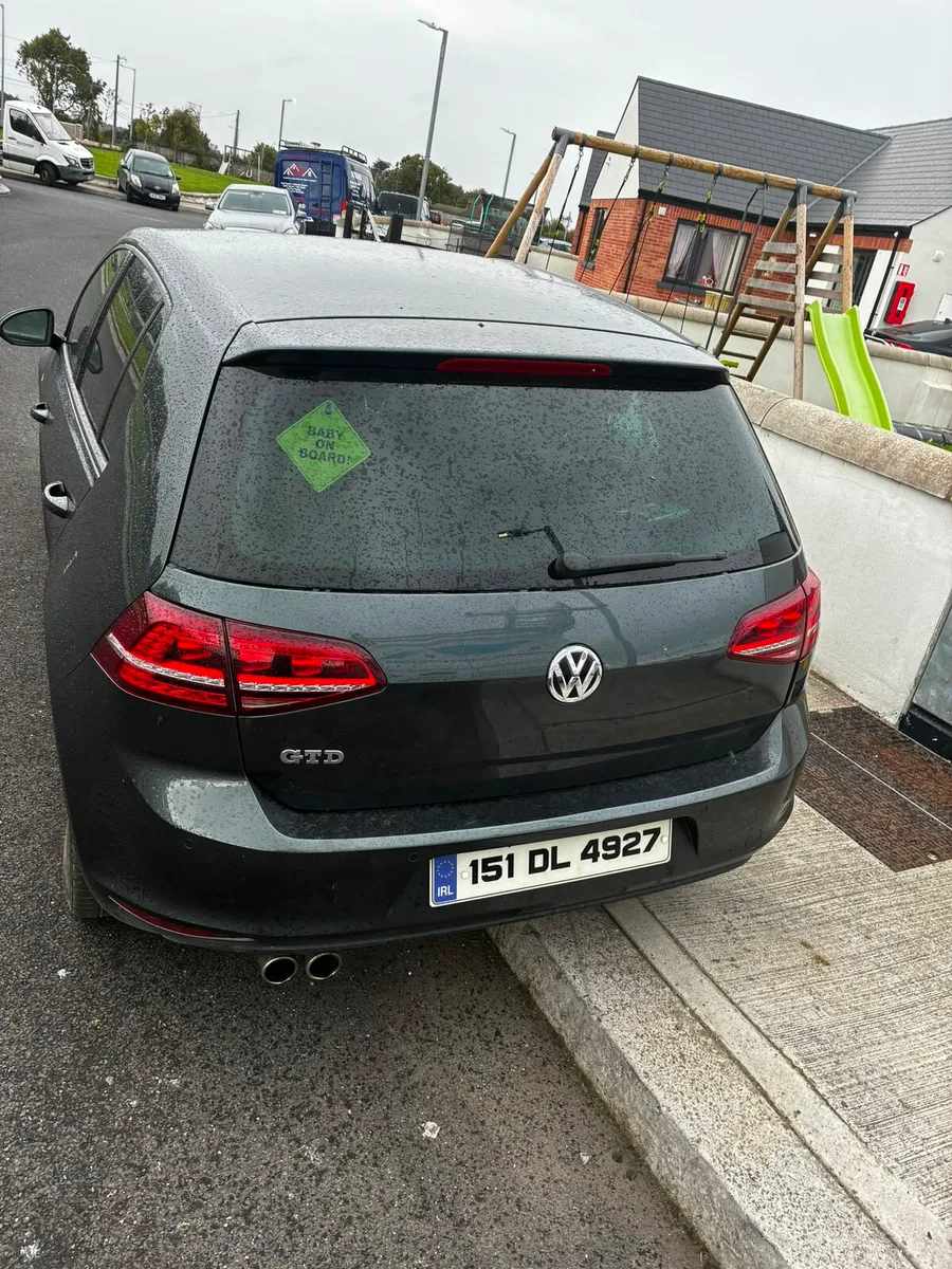 Car - Image 4