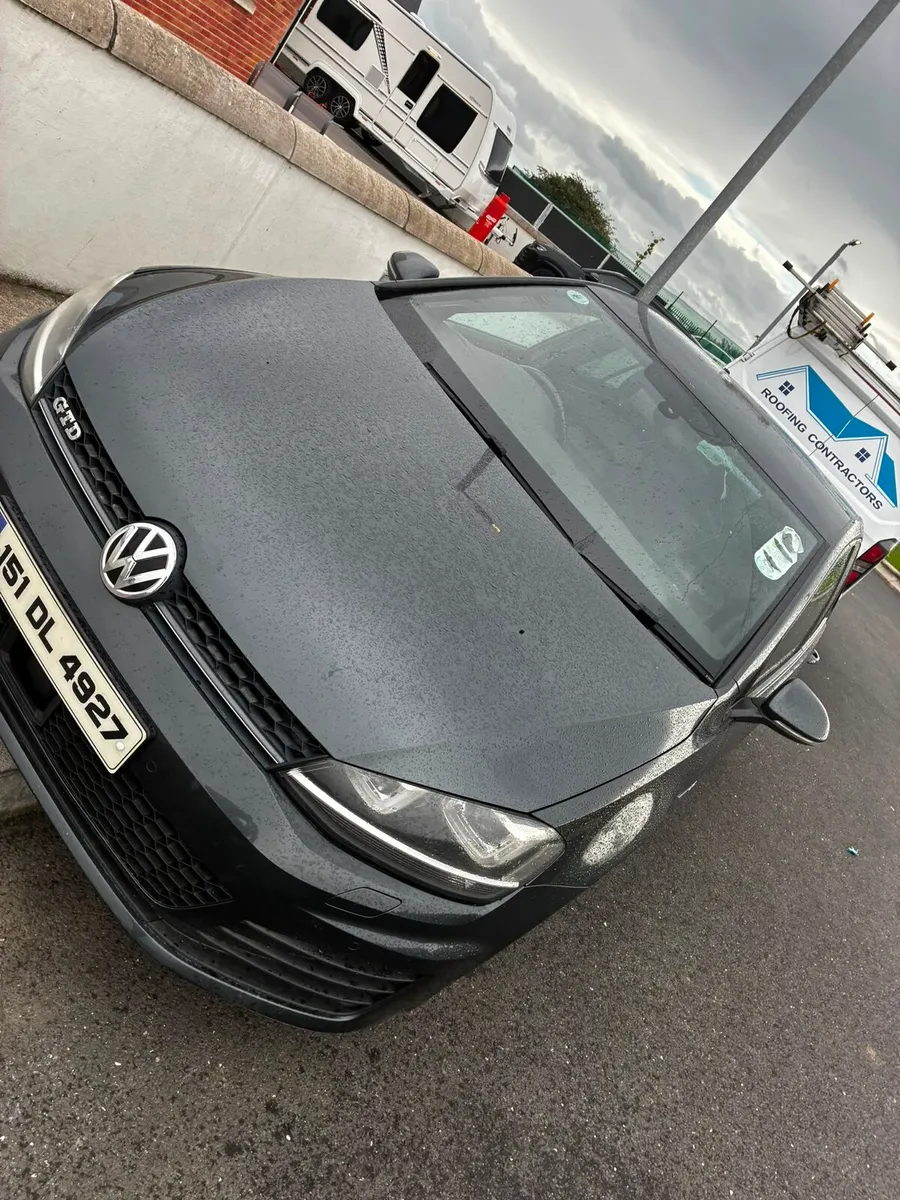 Car - Image 1