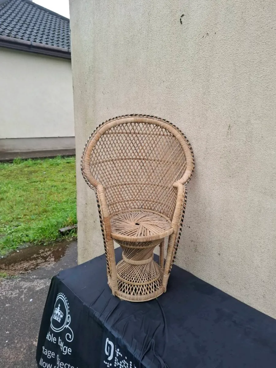 Child rattan wicker seat - Image 1